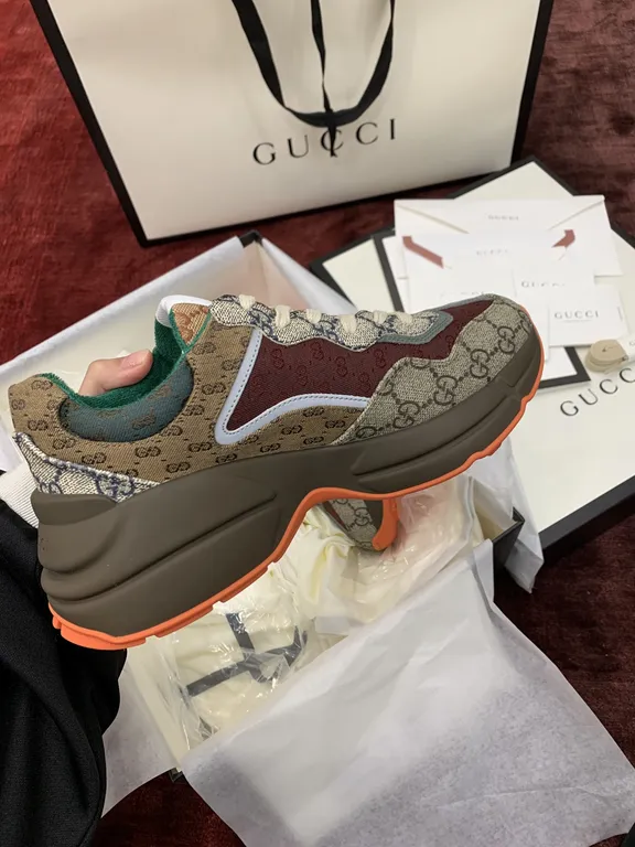 Gucci Shoe 